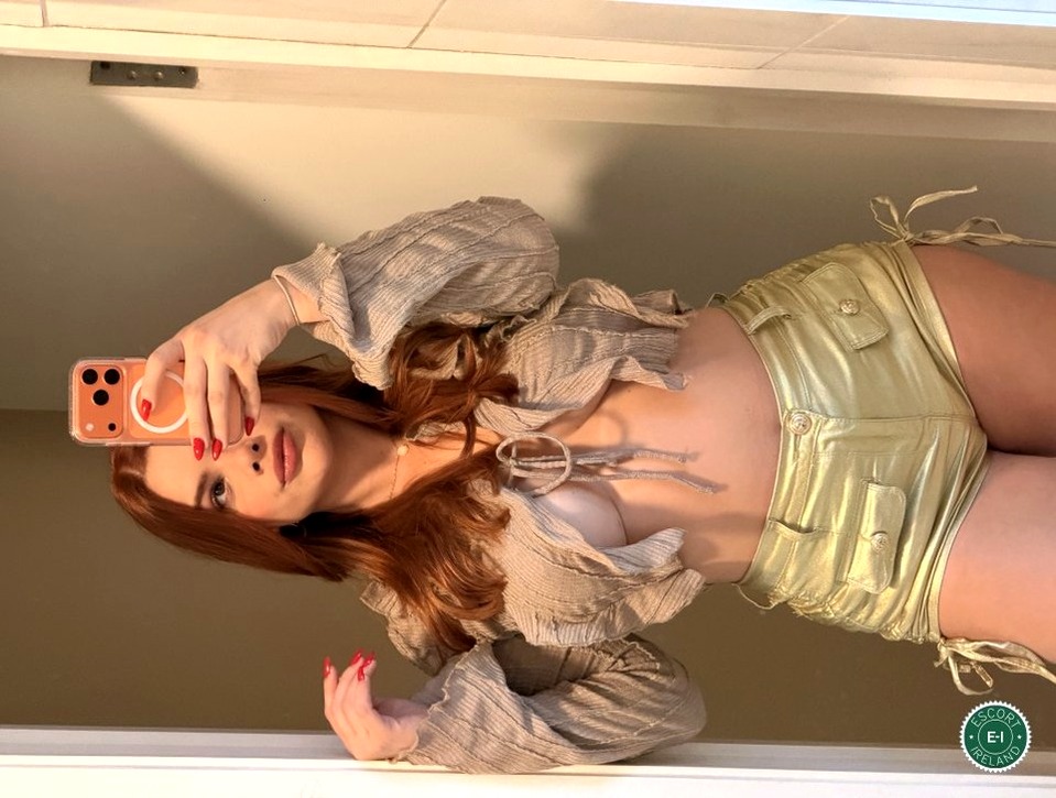 Camila Blonde